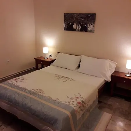 Eleon 2 Pensionat 4*