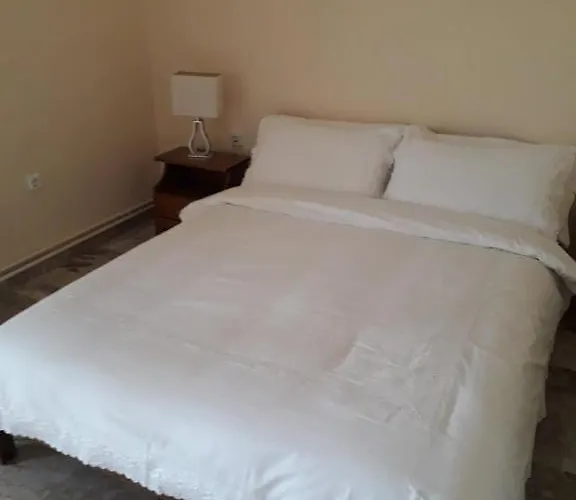 Eleon 2 Pensionat 4*